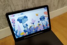 Écran d’accueil lumineux et coloré de la tablette HUION Kamvas Slate 11, prête à accueillir toutes les applis de création et de productivité.