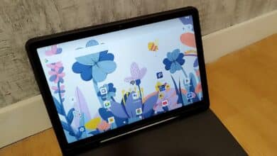 Écran d’accueil lumineux et coloré de la tablette HUION Kamvas Slate 11, prête à accueillir toutes les applis de création et de productivité.