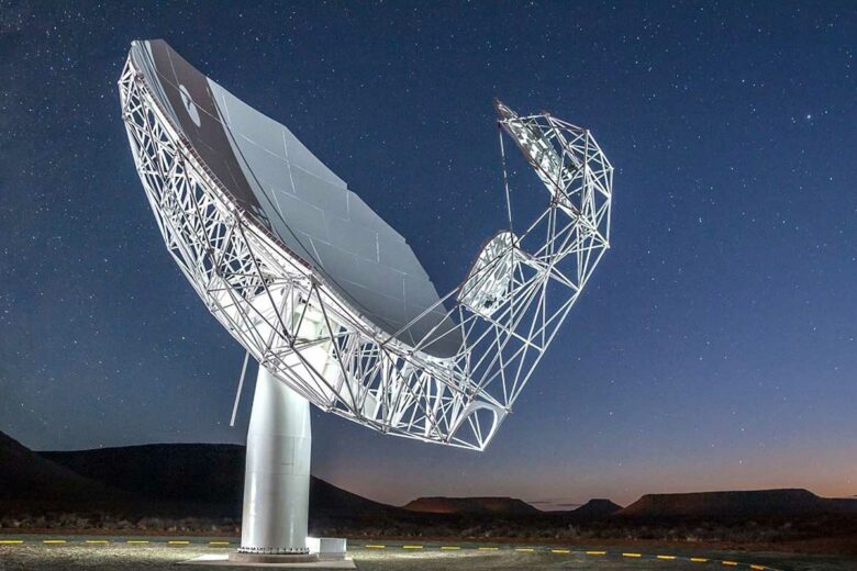 Le radio telescope MeerKAT en Afrique du Sud.