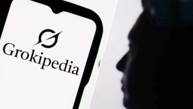Elon Musk lance Grokipedia.
