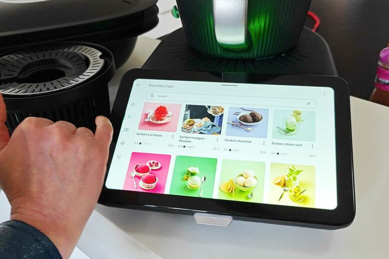 L'écran tactile d'un TM7.