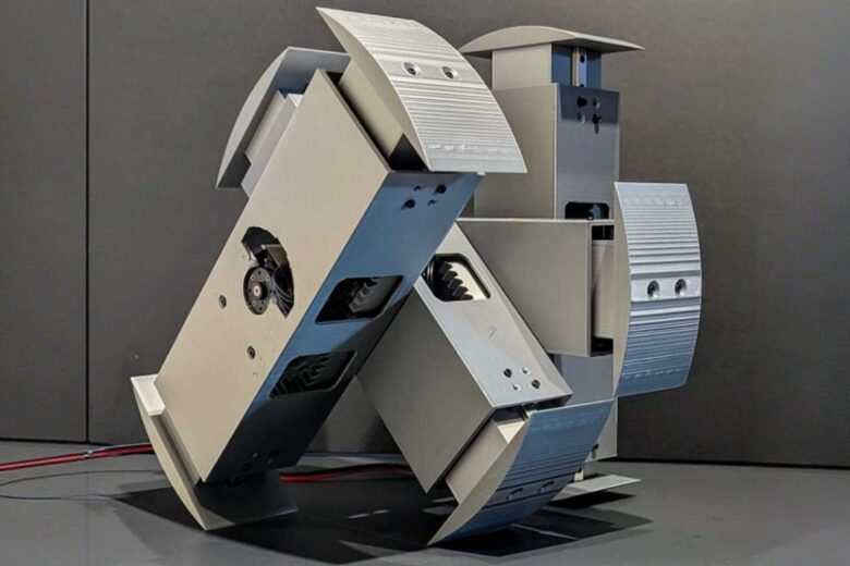 Le robot TARS3D.