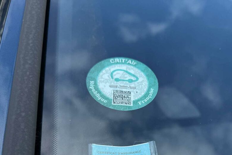 Une vignette Crit'Air de véhicule électrique.