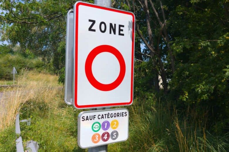 Un panneau d'entrée en ZFE.