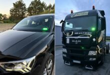 Un signal lumineux à installer derrière le pare-brise.