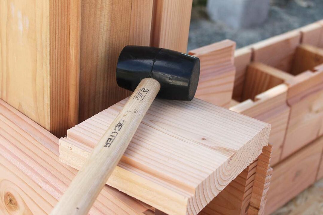 Des briques en bois pour des constructions écologiques. Crédit photo : Brikawood (capture d'écran vidéo Facebook)