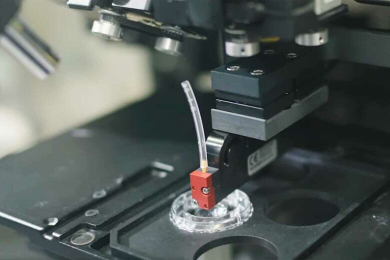 Une imprimante 3D pour réaliser les cornées.