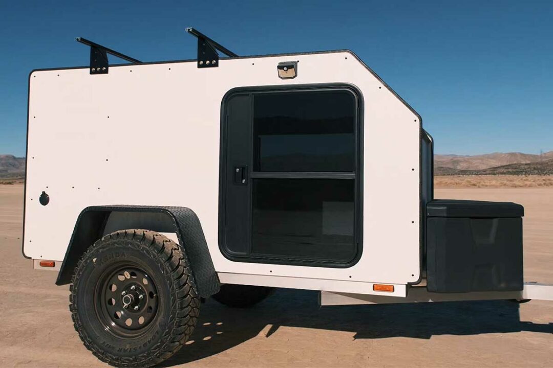 La caravane Unit-1 de ECNO EVIL.