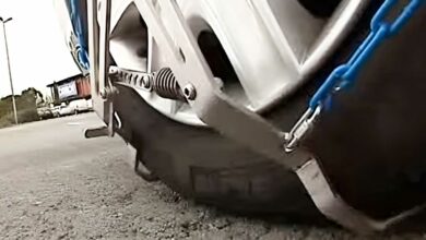 L'invention de chaines à neige à installation rapide qui restera au stade de prototype.