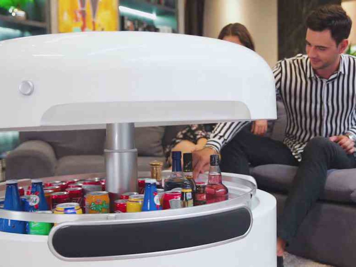 Coosno, une table basse futuriste avec frigo intégré - NeozOne