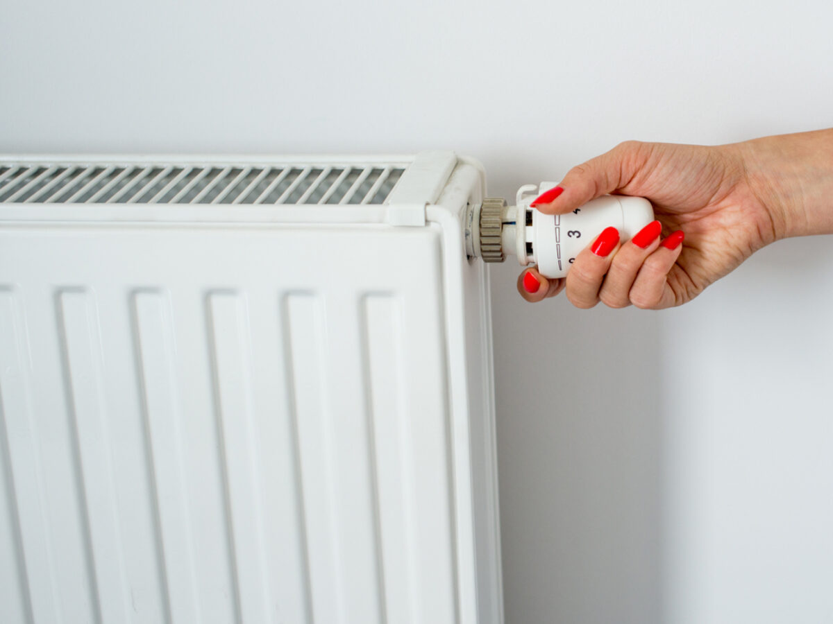 Comment Allumer Le Chauffage Avec Thermostat Faut-il éteindre ou laisser allumer le chauffage pendant son absence ? - NeozOne
