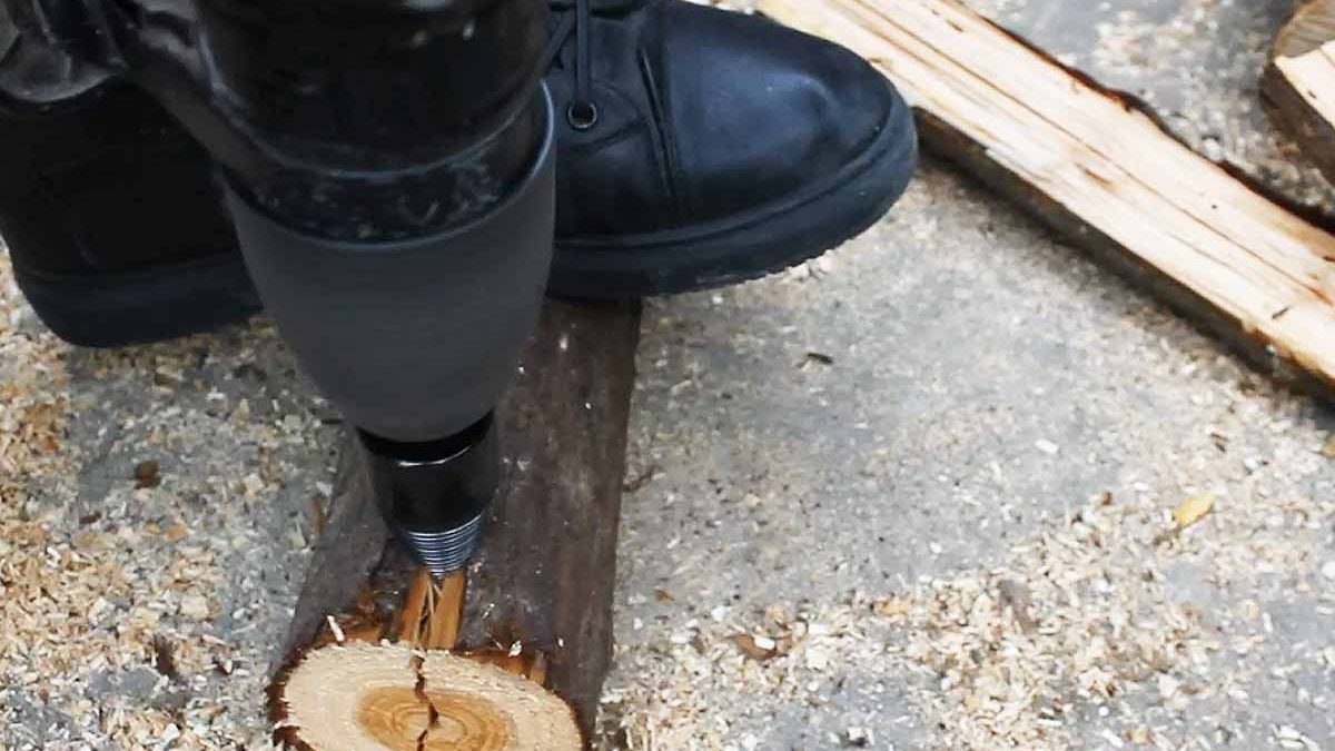 Comment fendre du bois sans effort grâce aux forets de fendage