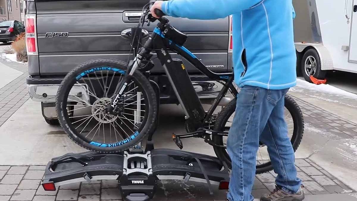 Lift Caddy : l'invention d'un porte-vélo avec élévateur électrique pour  transporter les vélos plus facilement - NeozOne