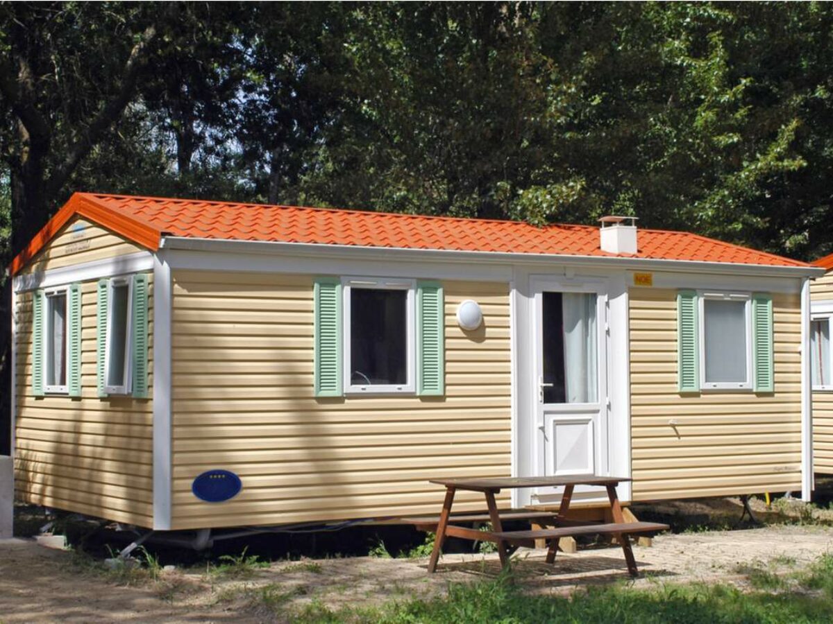 Comment Changer Une Lame De Bardage Mobil Home Ai-je le droit d'installer un mobil-home dans mon jardin ou terrain privé ?  - NeozOne