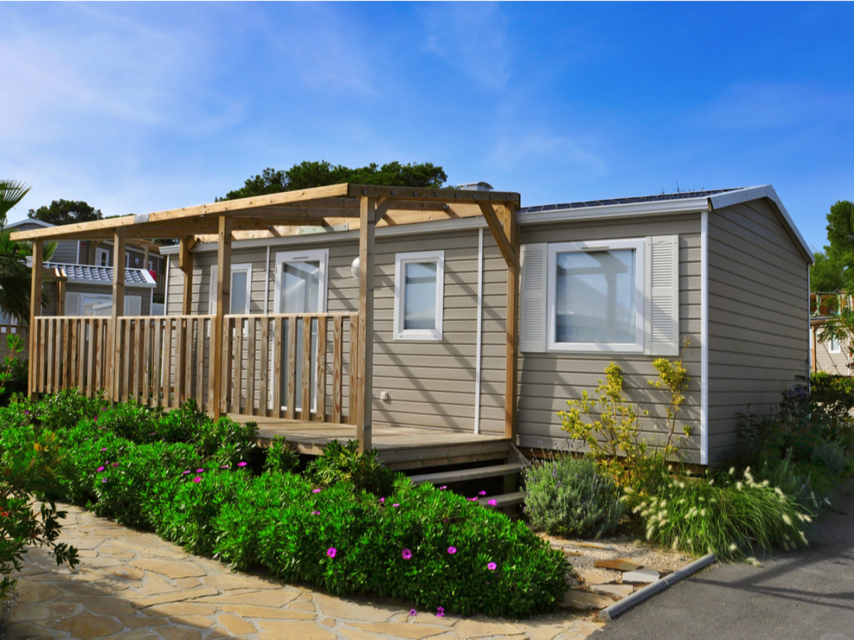 Comment Changer Une Lame De Bardage Mobil Home Mobil-home : investir dans une maison mobile ? - dossier - NeozOne