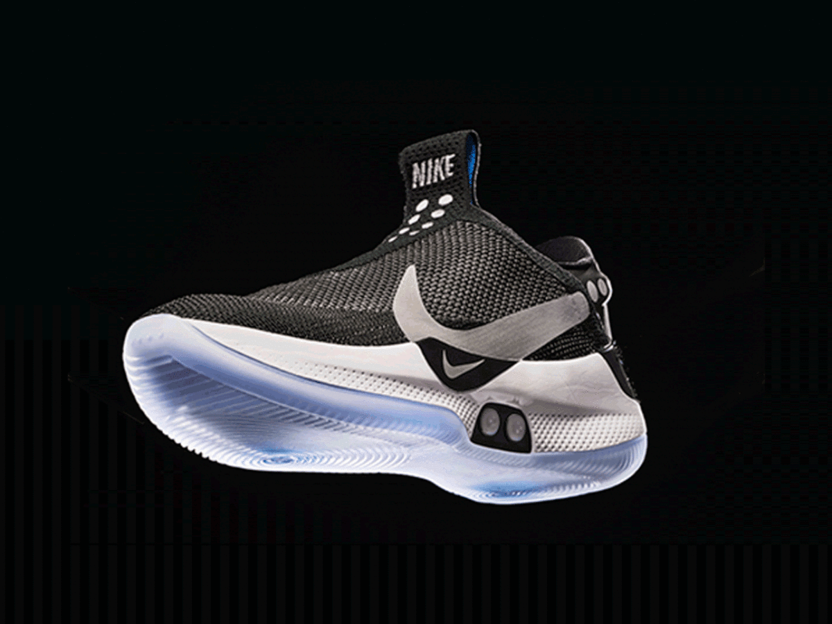 Nike Adapt BB, les nouvelles baskets auto-laçantes, connectées et ... Nike Adapt BB, les nouvelles baskets auto-laçantes, connectées et ...