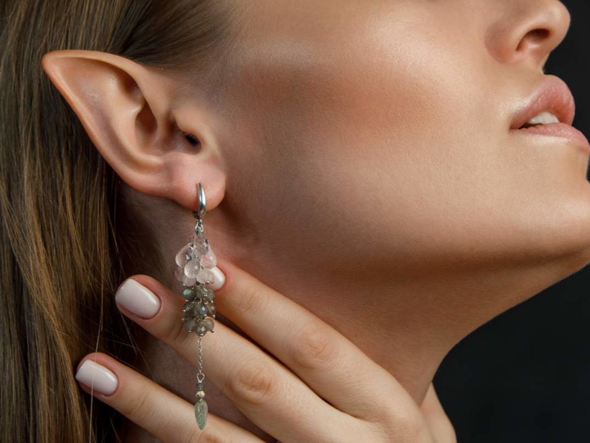 Chine La Chirurgie Esthetique Pour Avoir Des Oreilles D Elfe