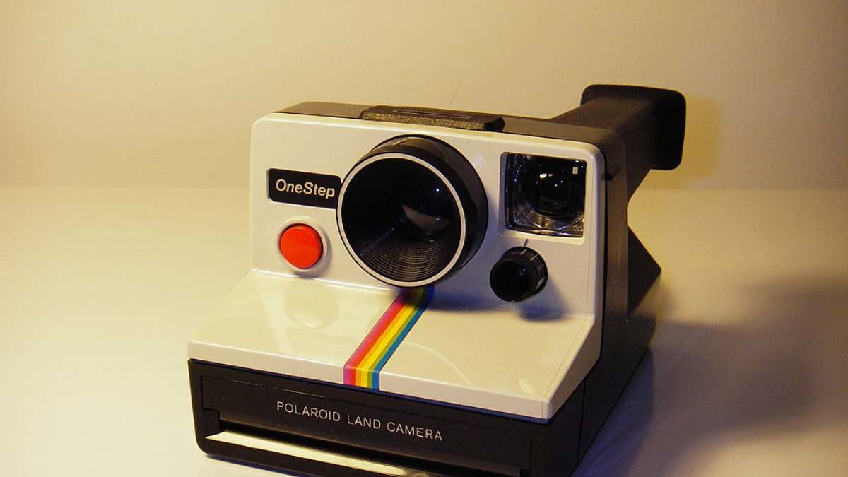 Polaroid revient au premier plan, vintage mais connecté - Challenges
