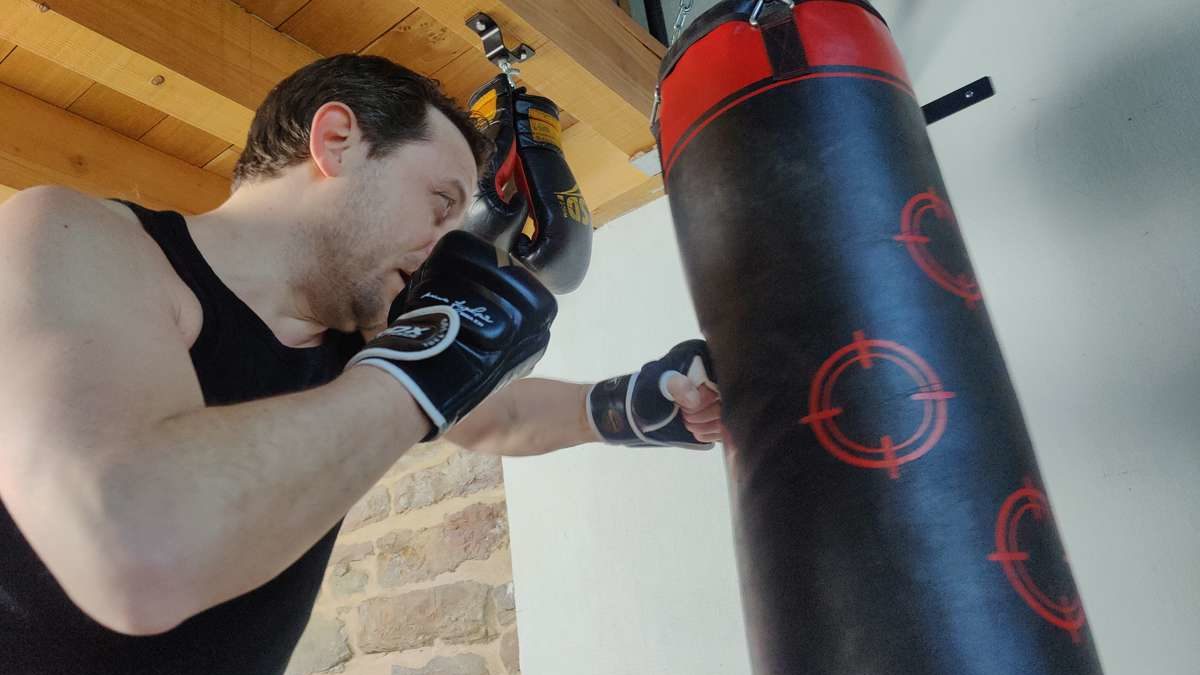 Kit de boxe pour enfant avec compteur électronique