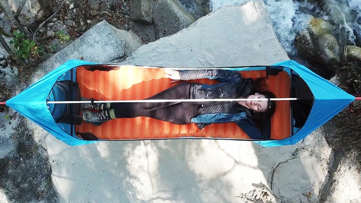 Matelas Gonflable de Voiture Multifonction – Couchage Confortable pour  Voyages et Camping, Facile à Installer, Sans Pompe - Équipement caravaning