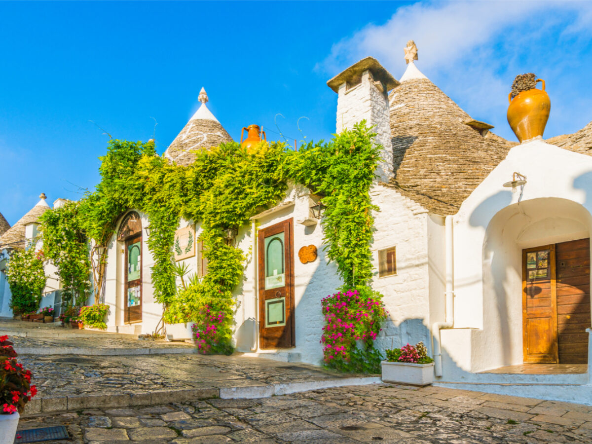 Maison à Vendre Pouilles Pas Cher Le trullo, une "Tiny House" traditionnelle et un style d'habitat ancestral  typique de la région des Pouilles en Italie - NeozOne