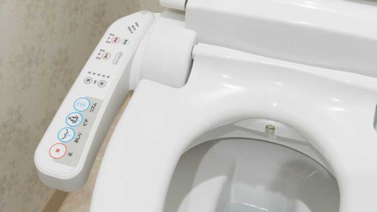 L'invention d'un abattant japonais lavant ou comment faire